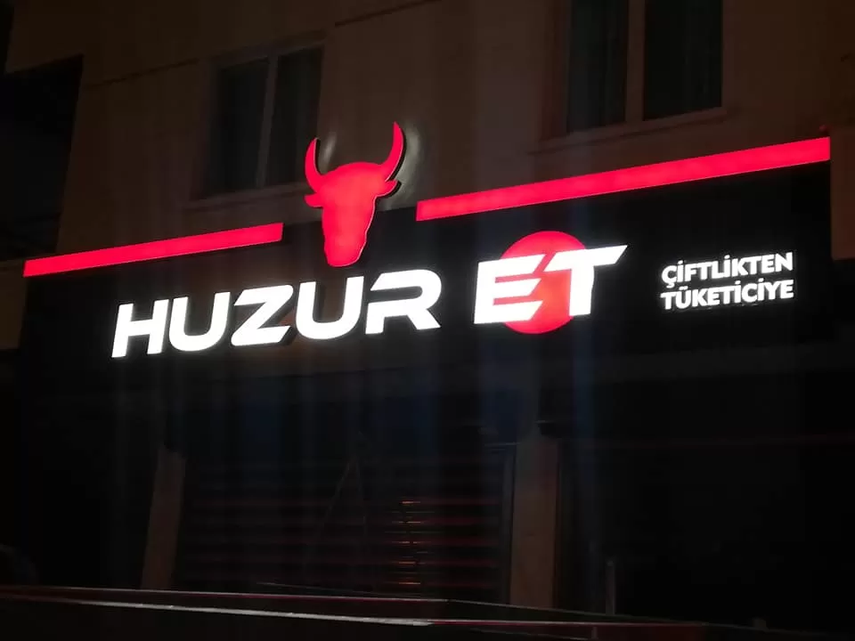 kompozit kutu harf tabela